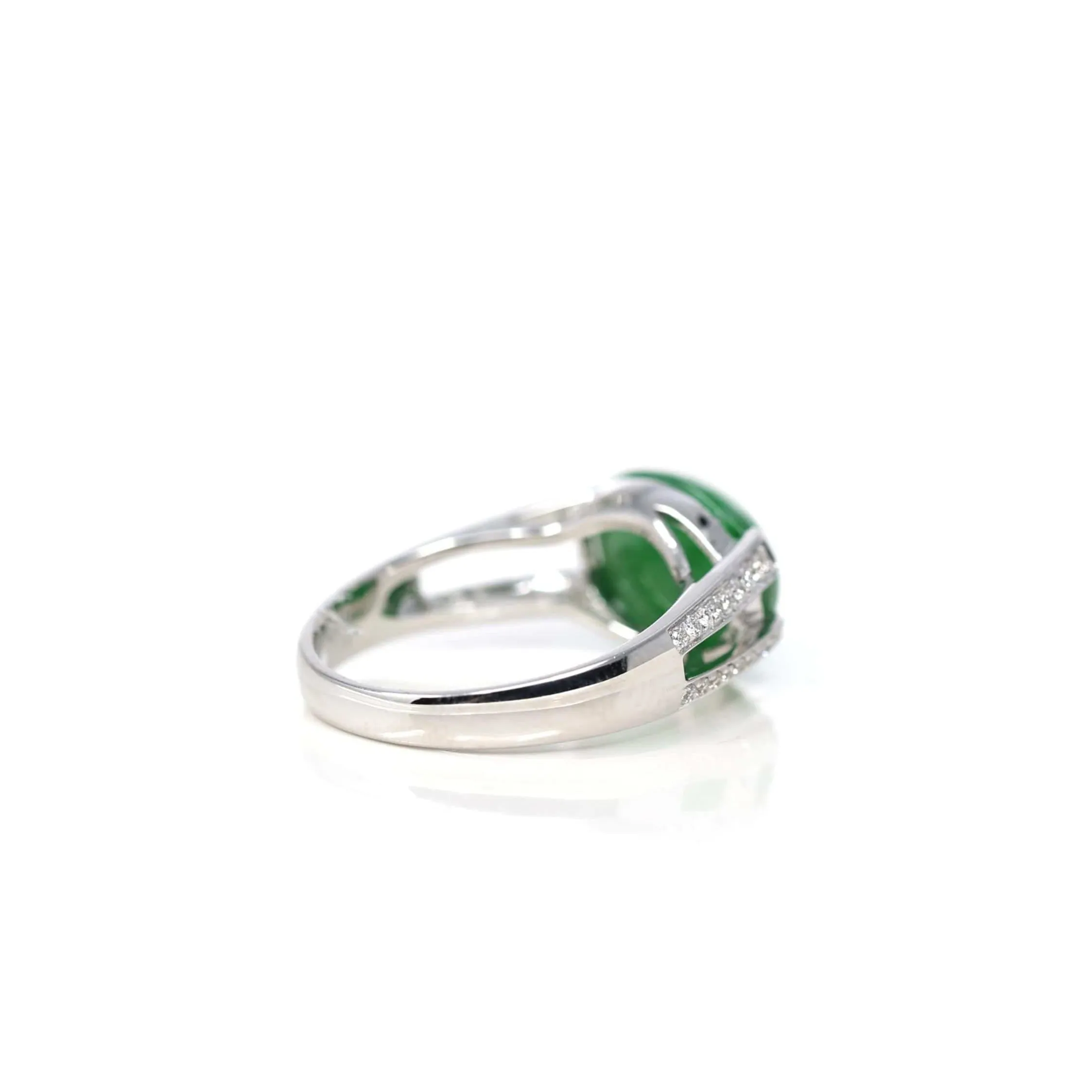 18k White Gold Natural Imperial Green Oval Jadeite Jade Engagement Ring With Diamonds