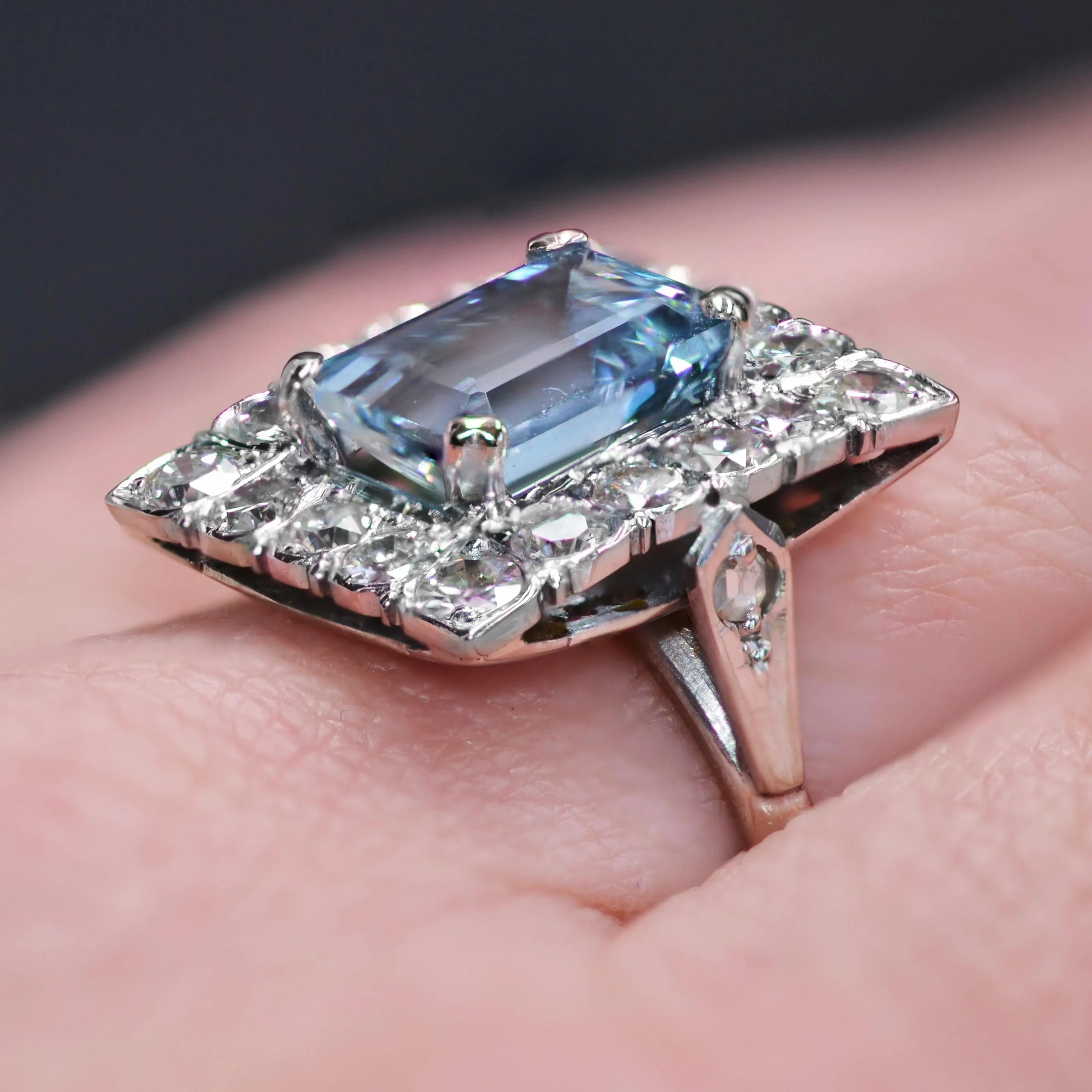 1960s 2.56 Carats Aquamarine Diamond 18 Karat White Gold Rectangular Shape Ring