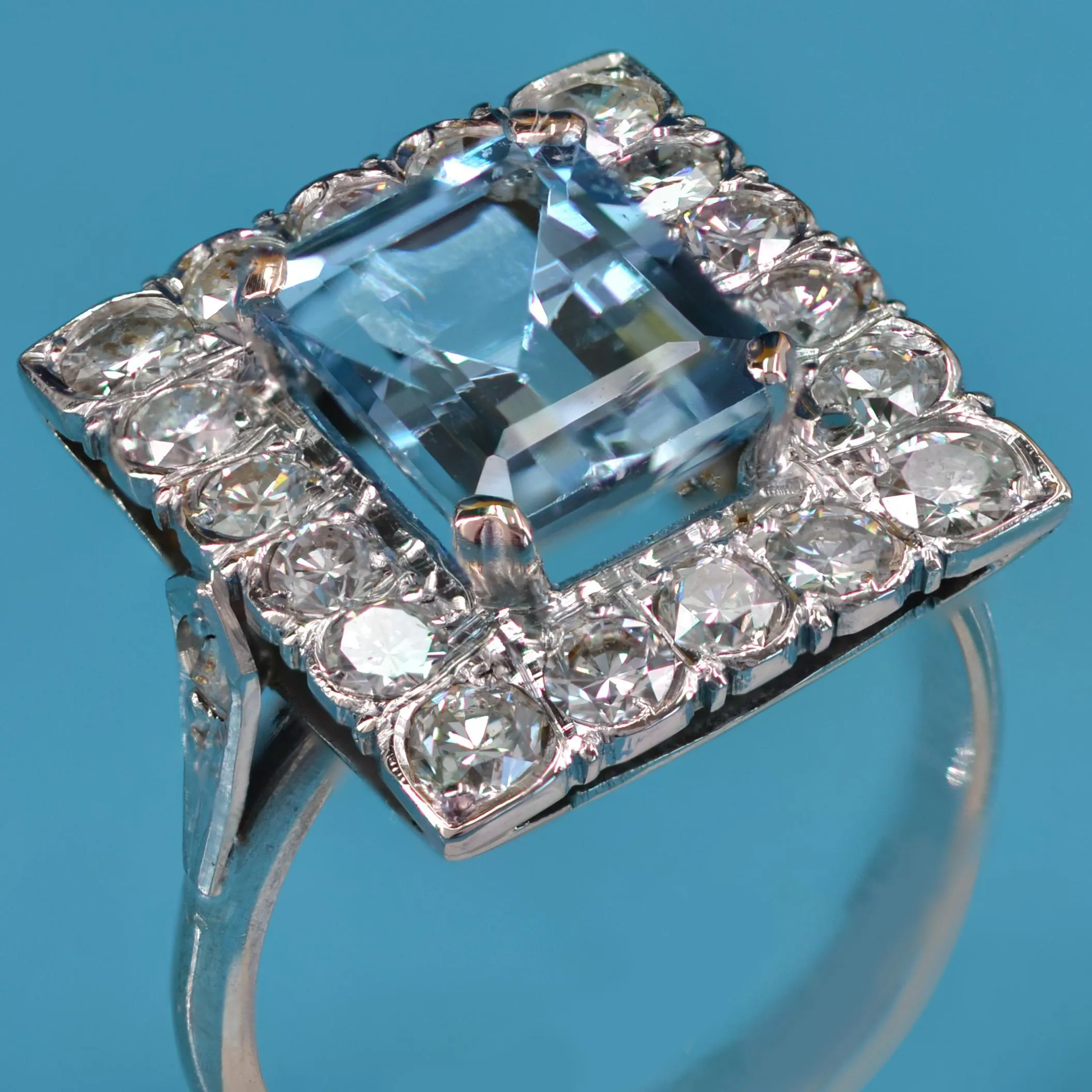 1960s 2.56 Carats Aquamarine Diamond 18 Karat White Gold Rectangular Shape Ring