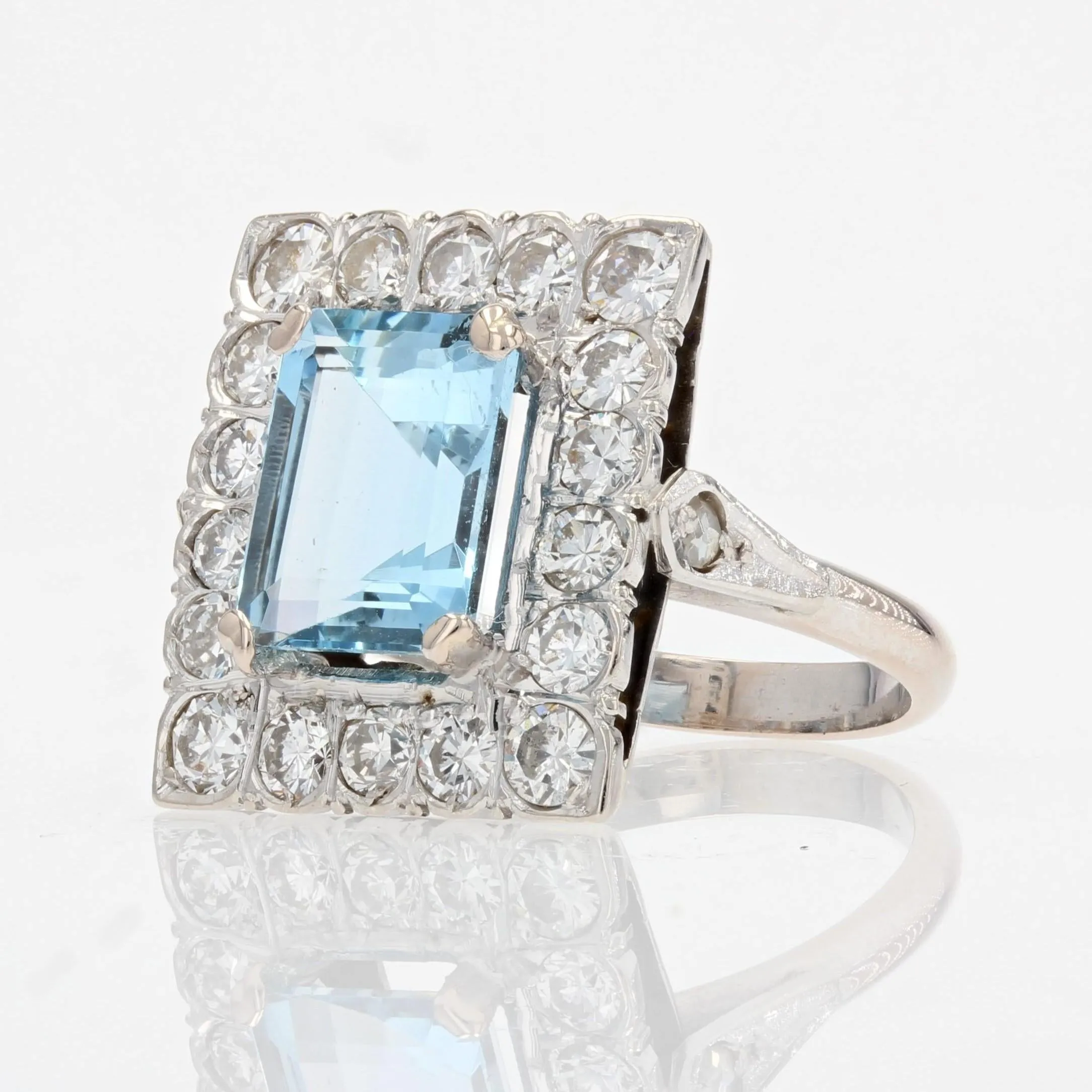 1960s 2.56 Carats Aquamarine Diamond 18 Karat White Gold Rectangular Shape Ring