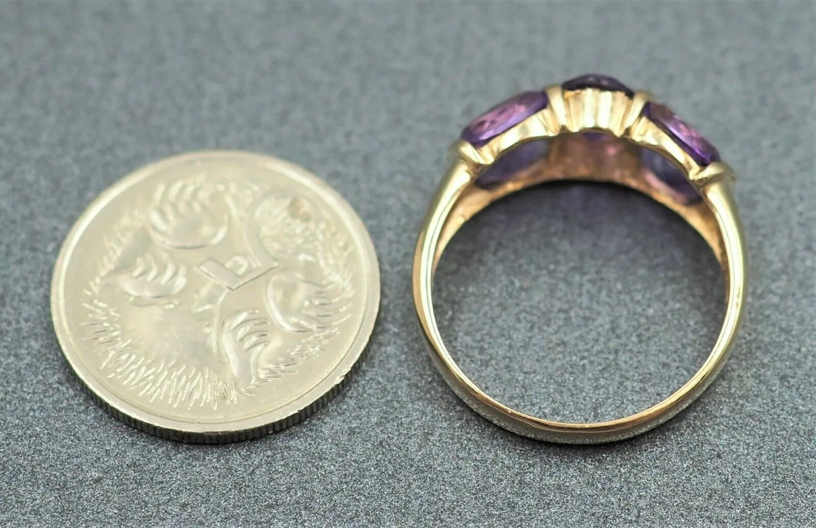 9ct Yellow Gold & Amethyst Ring