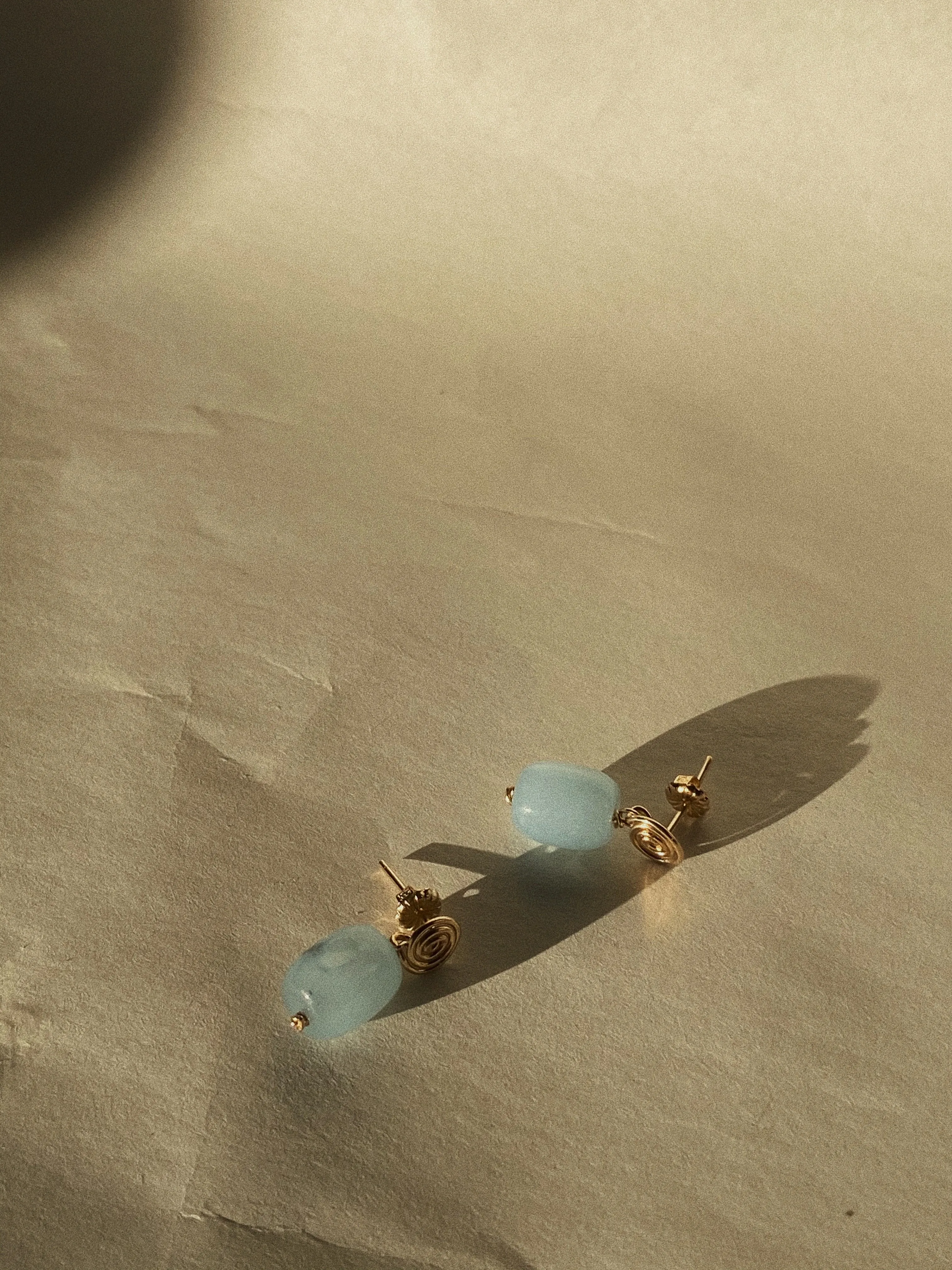 Aquamarine Inward Earrings