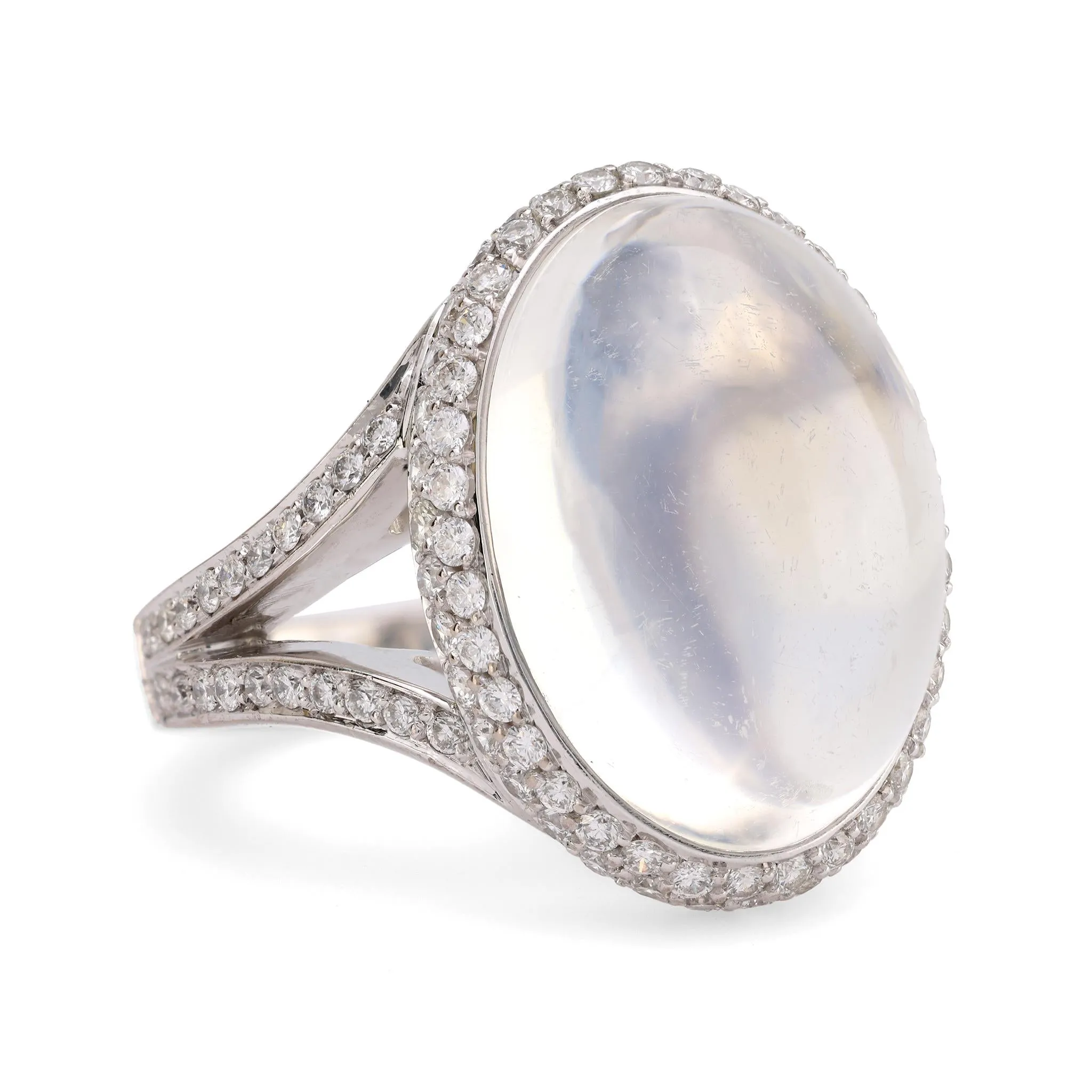 Extraordinary moonstone diamond 18k white gold cocktail ring