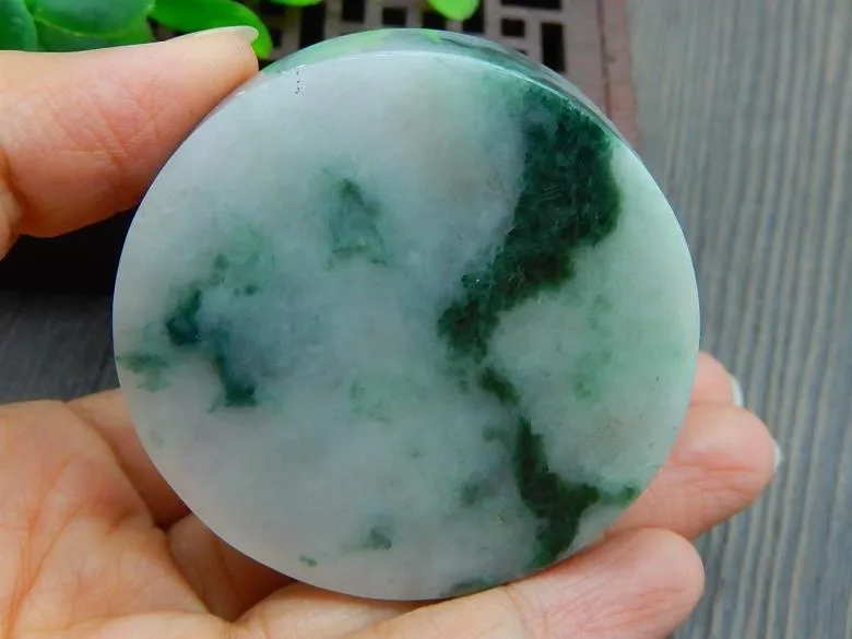 Natural Jade Rough Jadeite Raw (123g, 55X55X16mm)