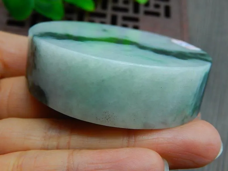 Natural Jade Rough Jadeite Raw (123g, 55X55X16mm)