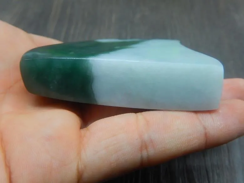 Natural Jade Rough Jadeite Raw (145g, 69X63X15mm)