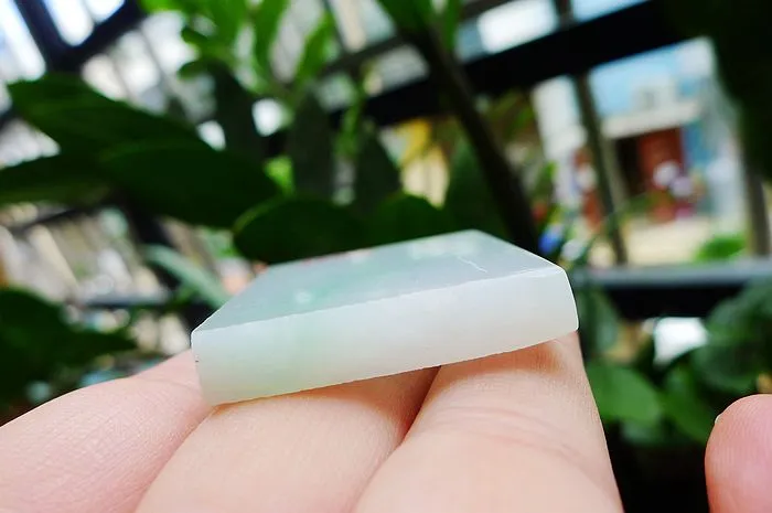 Natural Jade Rough Jadeite Raw (27g,3.9X3.3X0.64cm)