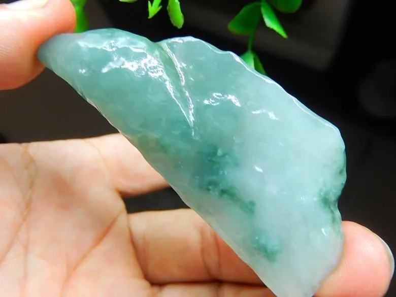 Natural Jade Rough Jadeite Raw (29g, 70X28X9.5mm)