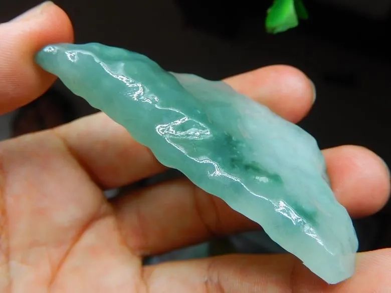 Natural Jade Rough Jadeite Raw (29g, 70X28X9.5mm)