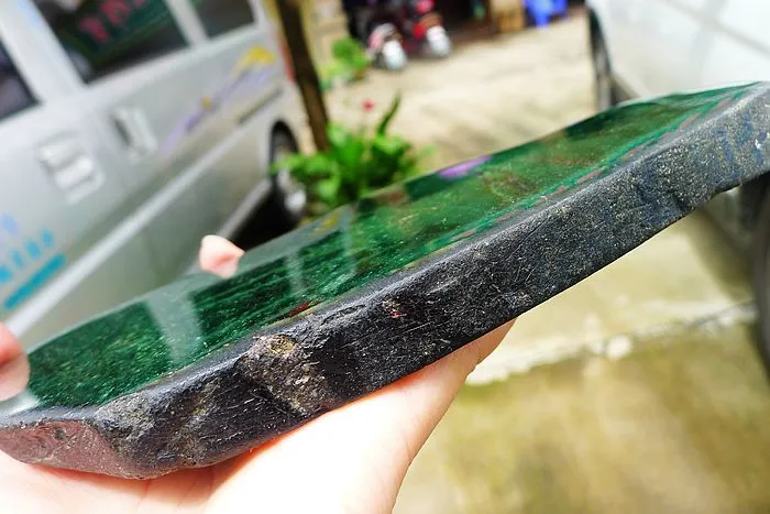 Natural Jade Rough Jadeite Raw (693g,20X8.5X1.6cm)