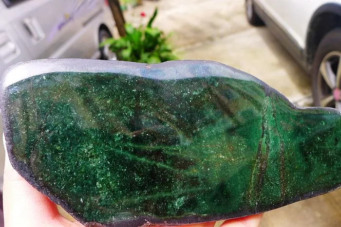 Natural Jade Rough Jadeite Raw (693g,20X8.5X1.6cm)