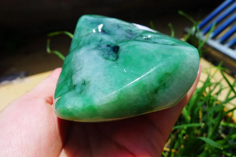 Natural Jade Rough Jadeite Raw (848g,11.3X6.9X5.9cm)