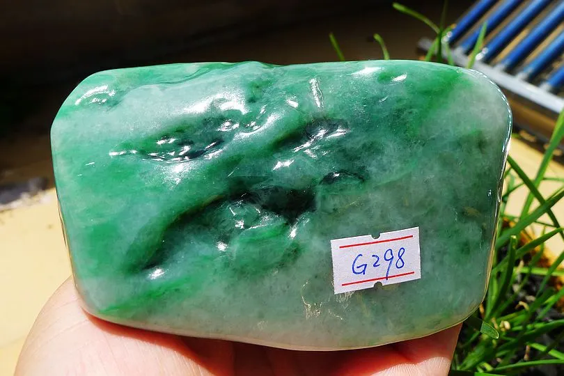 Natural Jade Rough Jadeite Raw (848g,11.3X6.9X5.9cm)