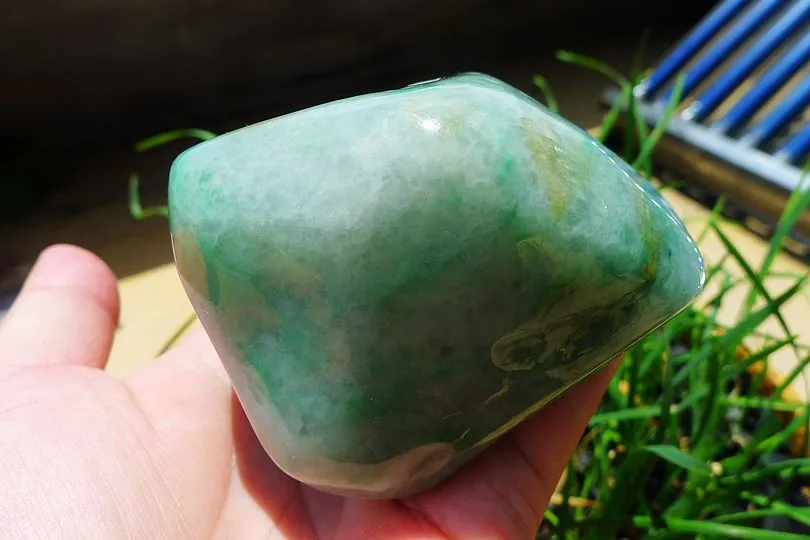 Natural Jade Rough Jadeite Raw (848g,11.3X6.9X5.9cm)