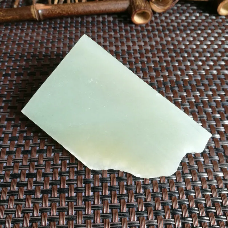 Natural Kunlun Jade Rough Nephrite Raw (192g,8X5X3.5cm)