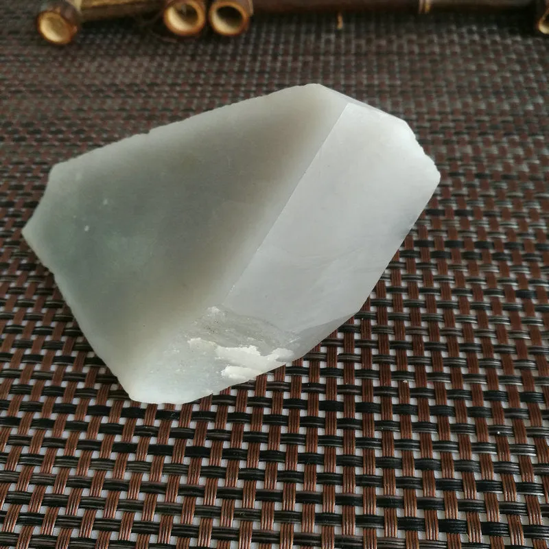 Natural Kunlun Jade Rough Nephrite Raw (282g,10X6.5X3cm)