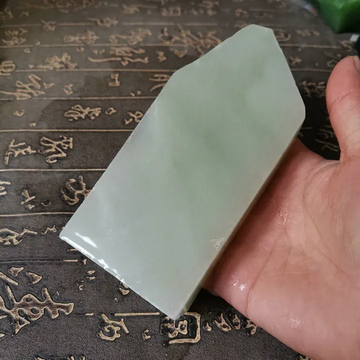 Natural Kunlun Jade Rough Nephrite Raw (507g, 13X9.6X2.4cm)