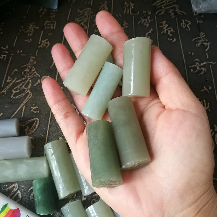 Natural Kunlun Jade Rough Nephrite Remains Around 570g