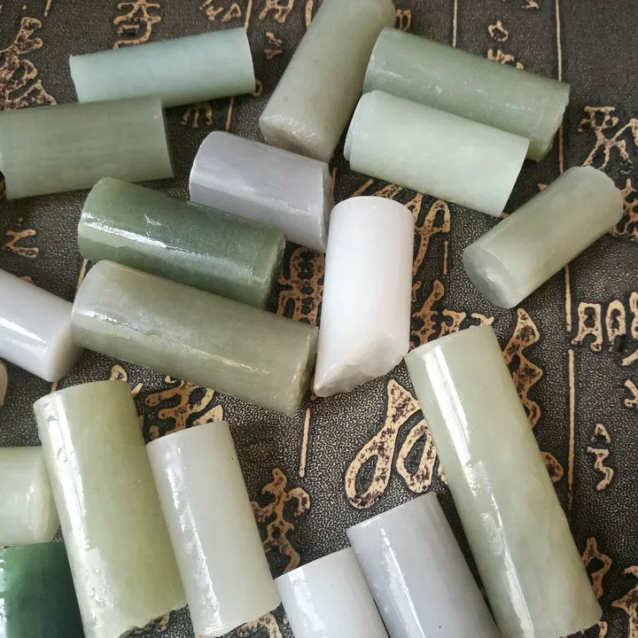 Natural Kunlun Jade Rough Nephrite Remains Around 570g