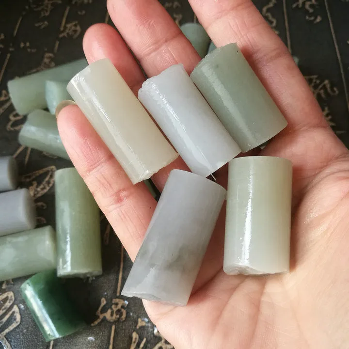 Natural Kunlun Jade Rough Nephrite Remains Around 570g