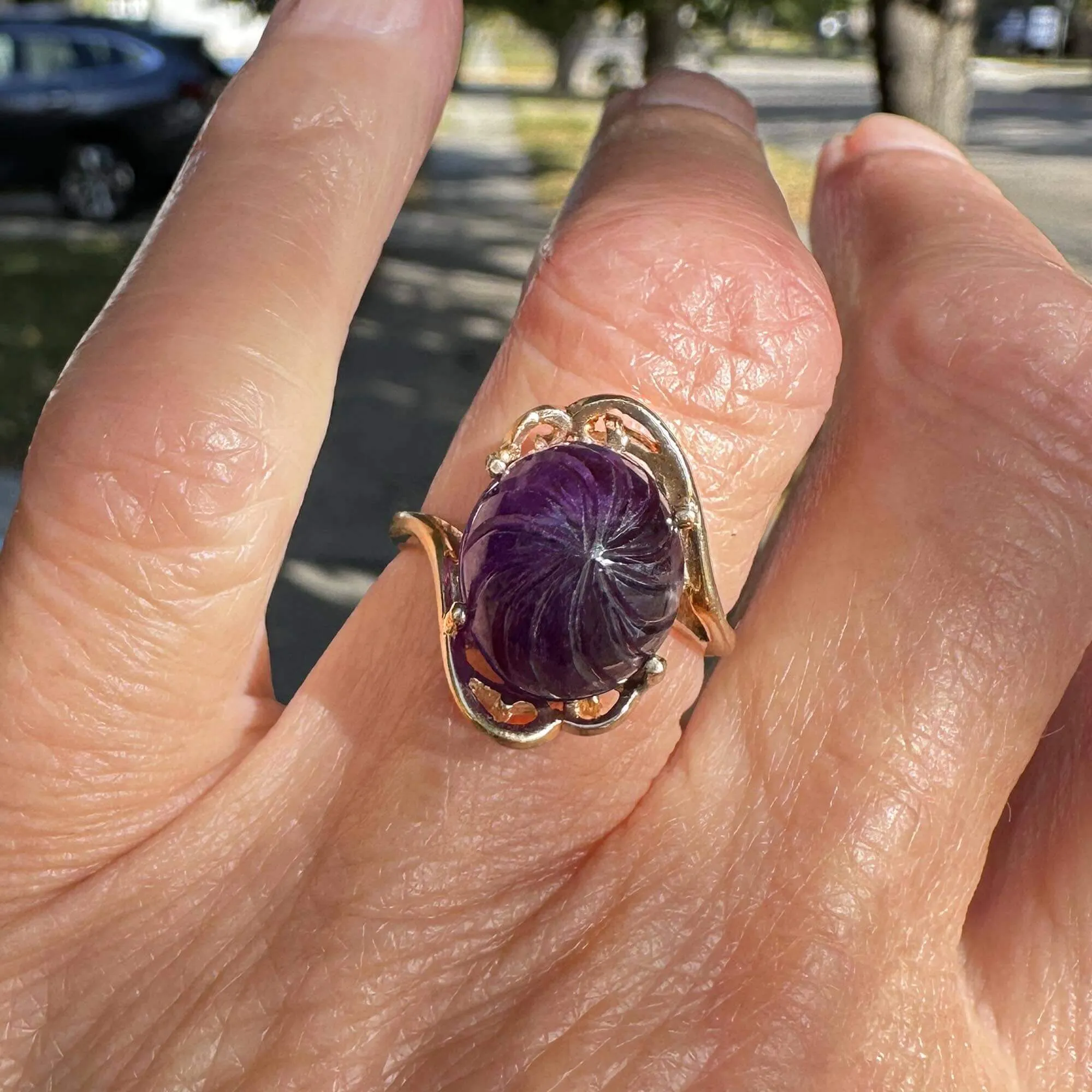 ON LAYAWAY Fancy Cut Carved Amethyst Cabochon Ring in Gold