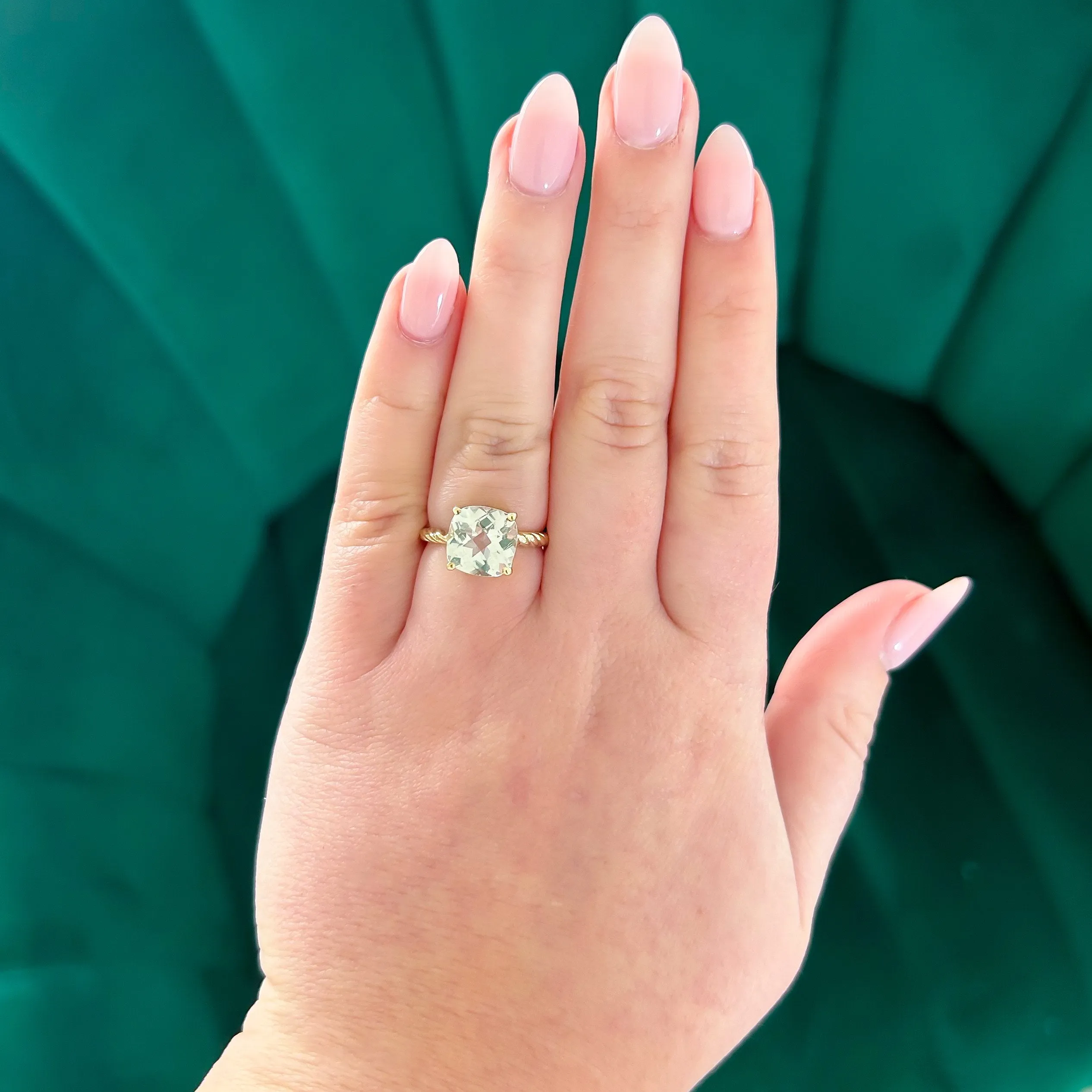 Previously Loved Checkerboard Quartz Solitaire with Rope Design Ring (Sold As Is)