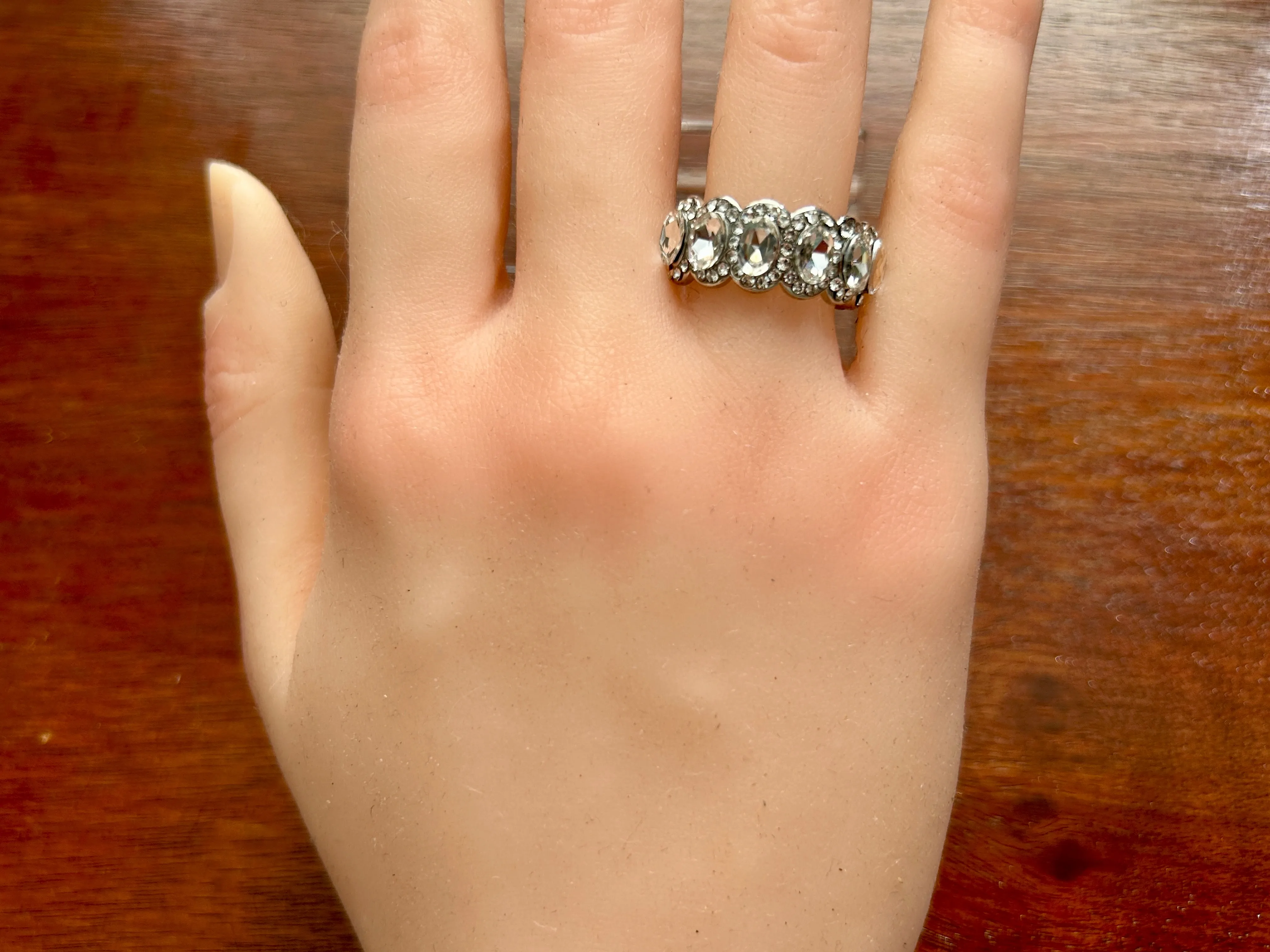 Silvertone Oval Rhinestone Cocktail Band Ring Sz 7.25