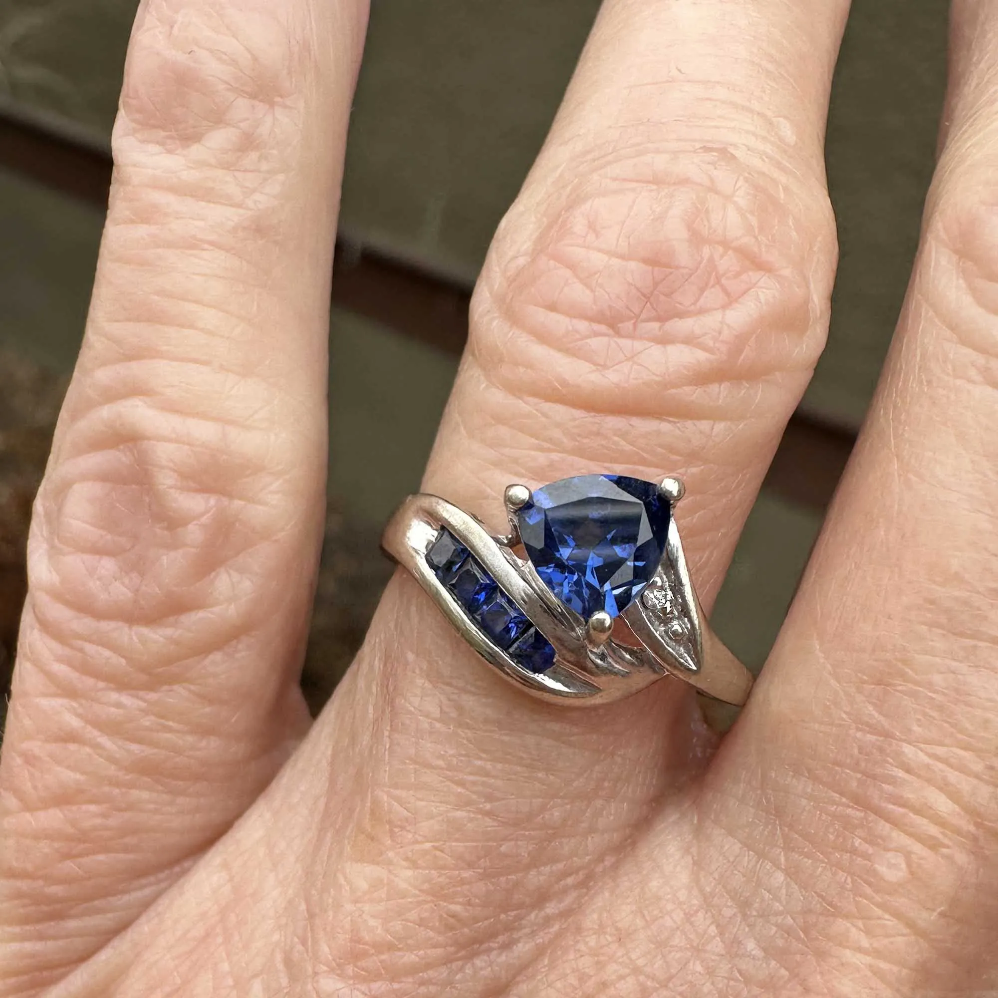 Vintage Bypass Diamond Trillion Cut Sapphire Ring in White Gold